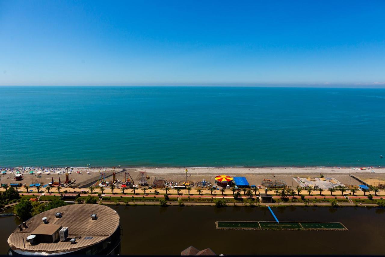 G-Point City Beach Batumi Exterior foto